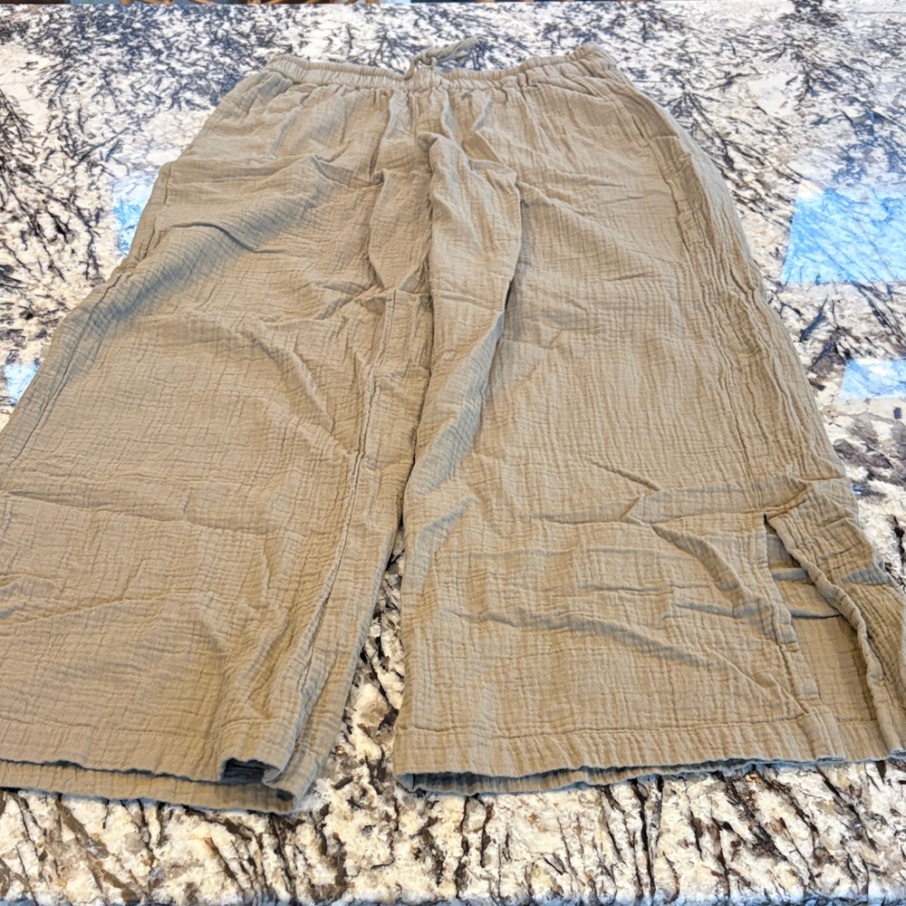 Pact Organic Coastal Double Gauze Split Hem Pant - Dusty Sage - Picture 2 of 6